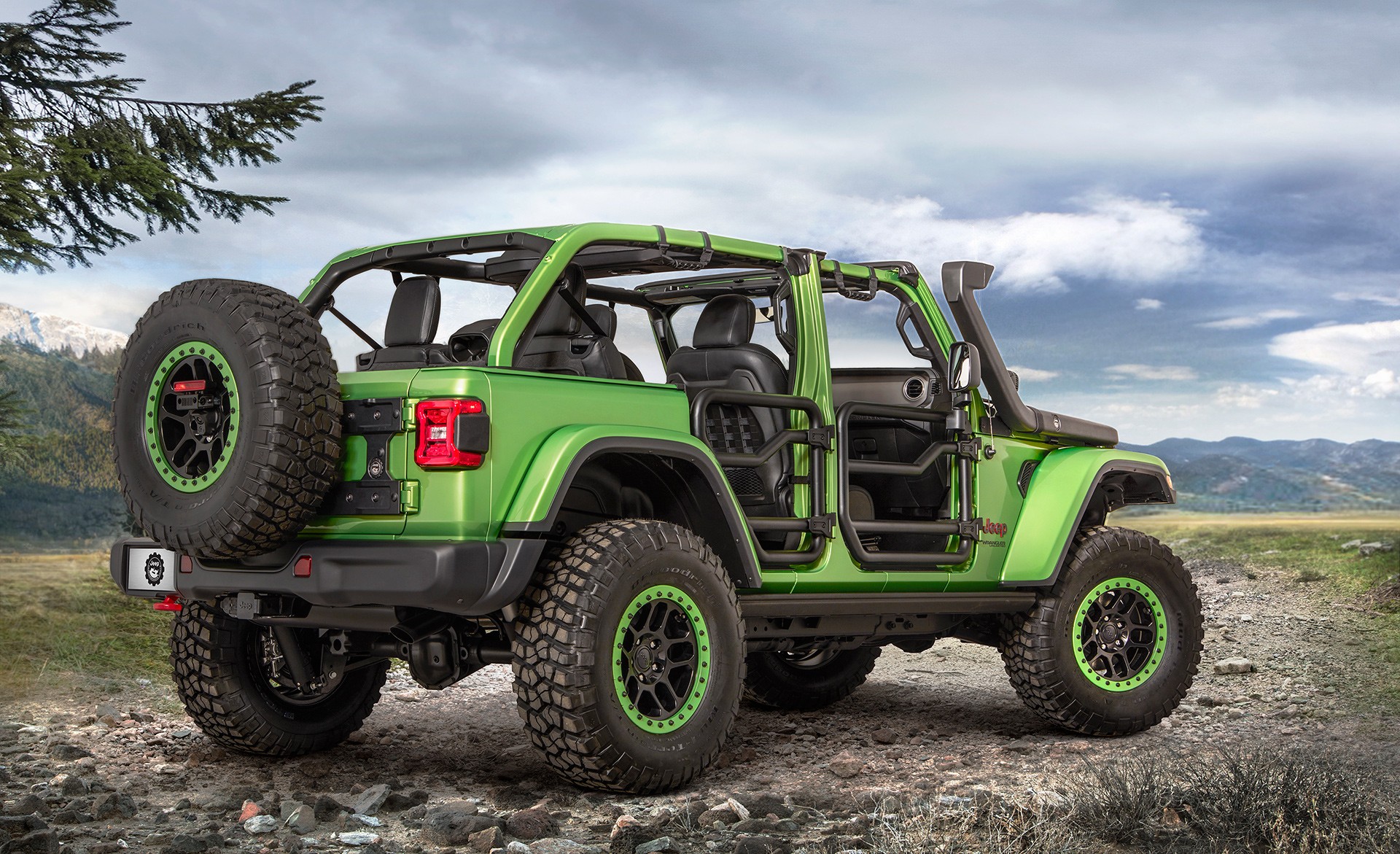 Nuova Jeep Wrangler Con Gli Accessori Originali Mopar Diventa Un