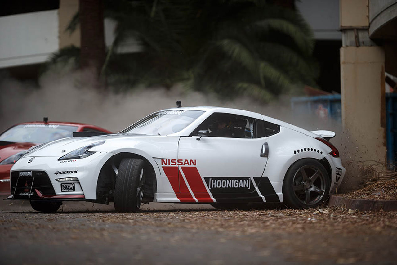 Nissan 370z Nismo дрифт