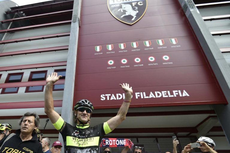 allenatore crotone bicicletta figlio