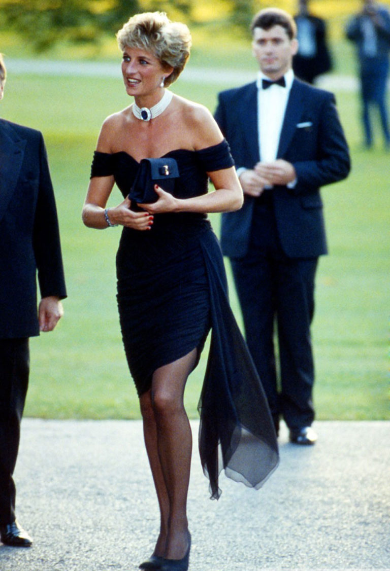 Dall'abito da sposa al Revenge Dress, Lady Diana raccontata attraverso ...