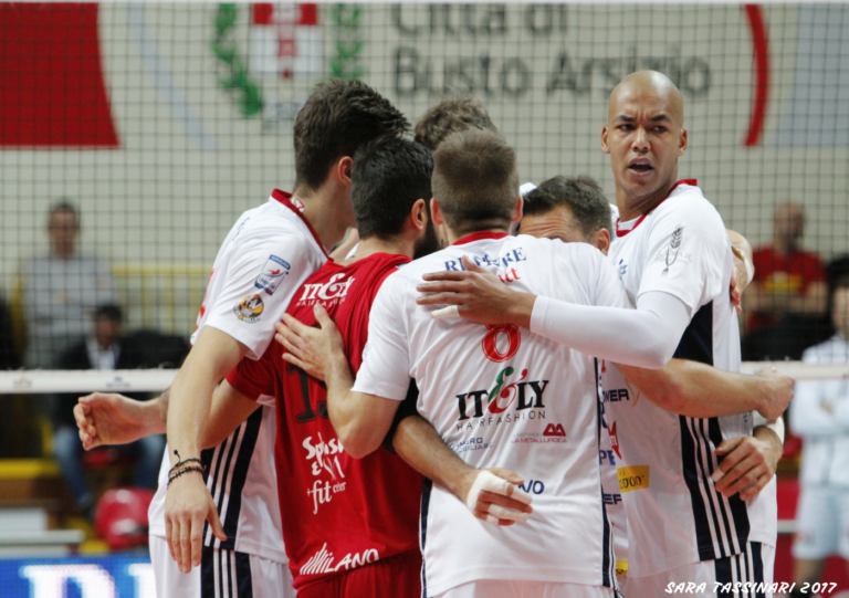 Volley - Superlega, muro a tre di Revivre su Biosi Indexa