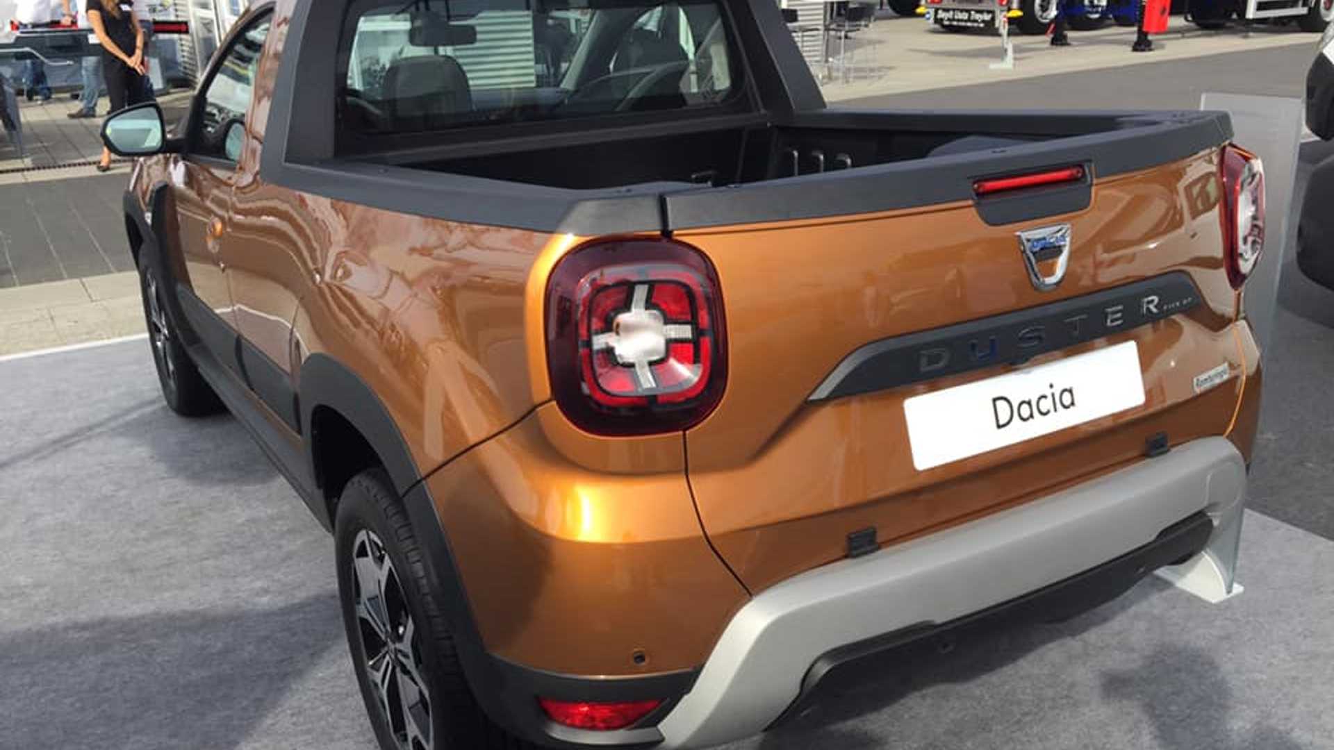 Dacia Duster  l  off  road  low cost si trasforma in pick up 