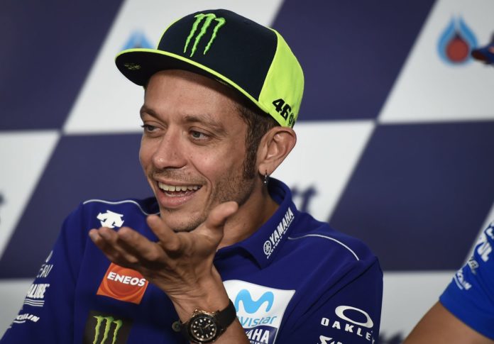 MotoGp - Valentino Rossi come... Don Matteo: fan in ...